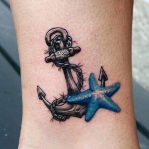 tatuaje de ancla y estrella