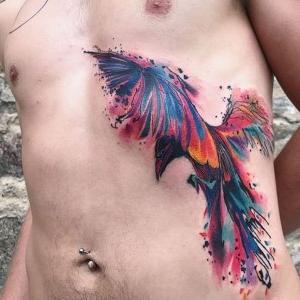 tattoo en las costillas a color