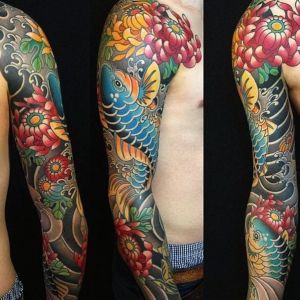 tatuaje japones flores y peces
