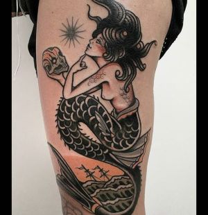 tatuaje de sirena old school