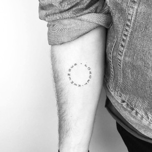 tattoo pequeño para hombre