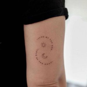 tatuajes de sol y luna sencillo